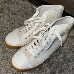 Tommy Hilfiger white high tops never worn